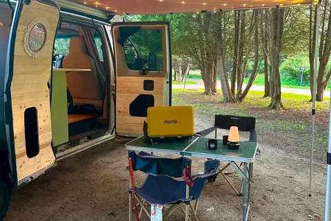 Van Ford E-250 allongé Classe B