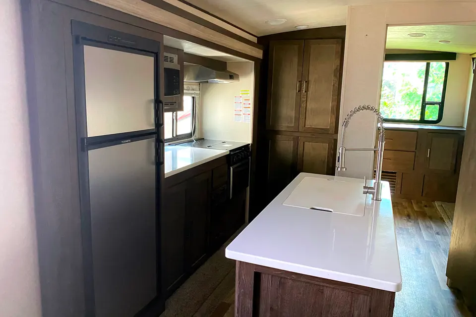 Forest River Heritage Glen 300BH Travel Trailer