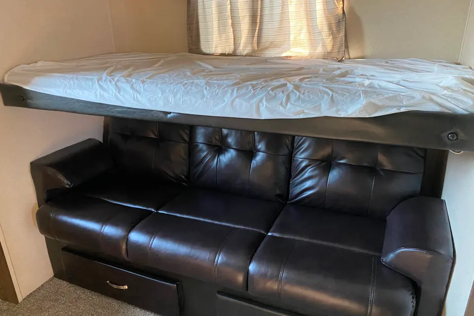 Forest River Heritage Glen 300BH Travel Trailer