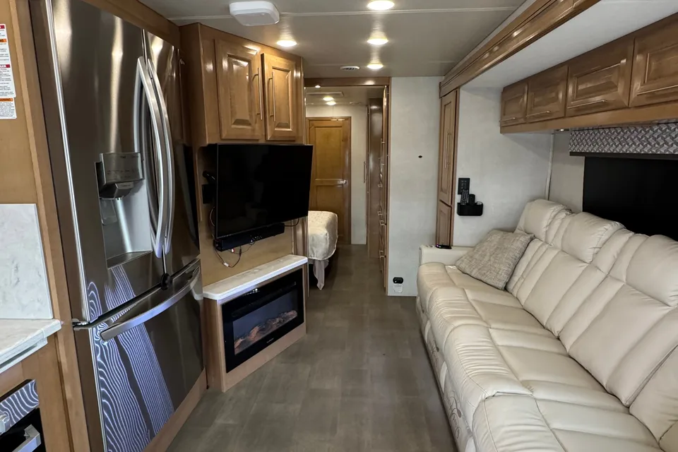 Wayne's Forestriver Georgetown GT7 Class A