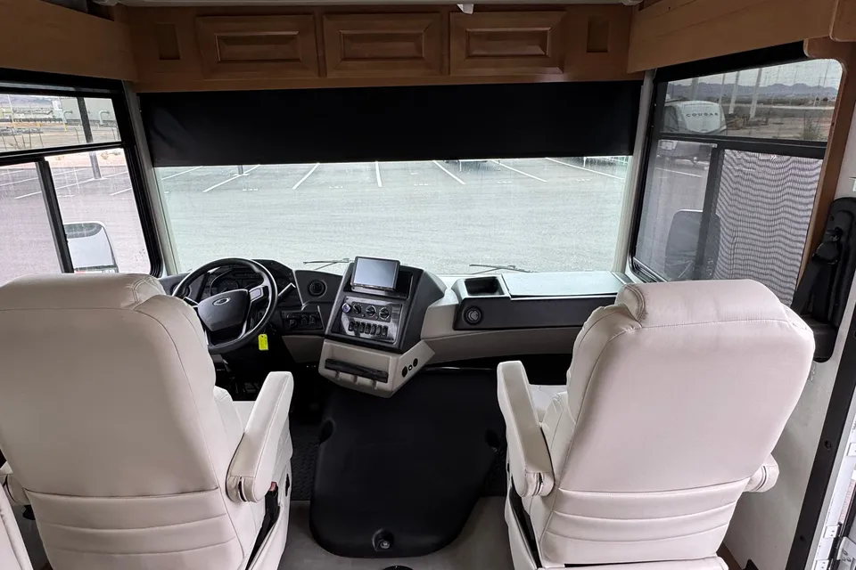 Wayne's Forestriver Georgetown GT7 Class A