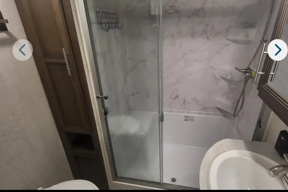 bill's Keystone 368 mbi Fifth Wheel