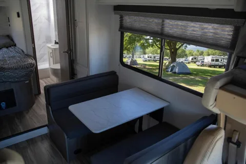 C07 - 6 Sleeper - The RV Rental Factory