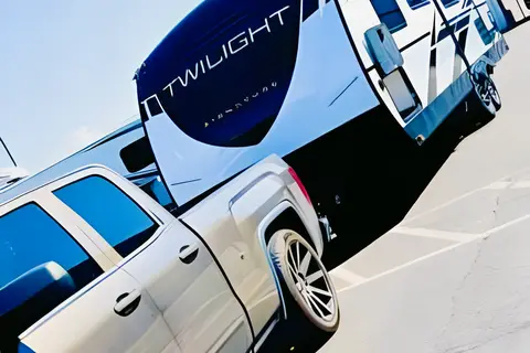 New 2021 Twilight 2400 ** WITH SOLAR & CAMERA**