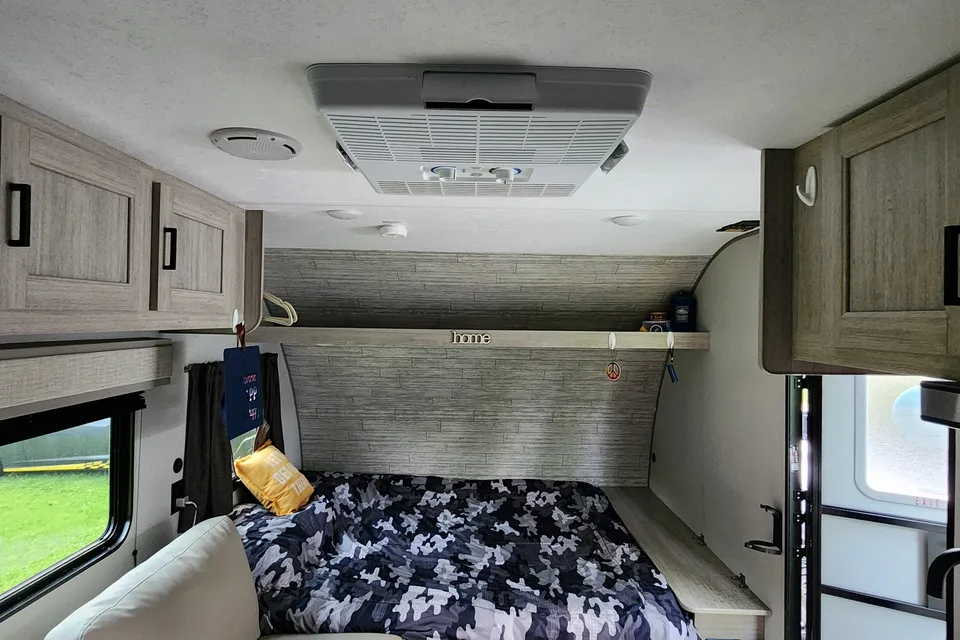 Jonny's Family and Pooch Friendly Cozy Getaway