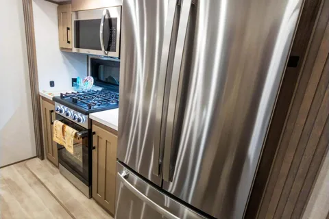 DURANGO 2 Bedrooms & 2 FULL Bath Bunkhouse w/ Outdoor Kitchen!!