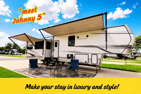 Meet "Johnny 5" Keystone Montana Fifth Wheel