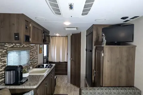 🌿 RV Escape | Your Next Escape Starts Here! 🇨🇦