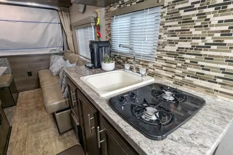🌿 RV Escape | Your Next Escape Starts Here! 🇨🇦
