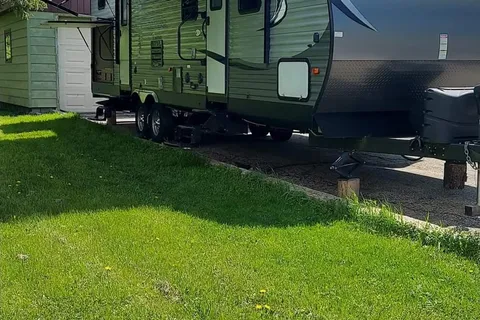 32ft Coachmen Catalina  Travel Trailer