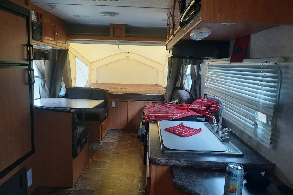 Family-Friendly Rockwood Roo | Sleeps 8