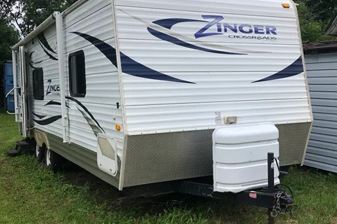 Zinger Crossroads Travel Trailer