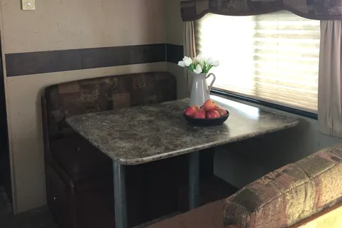 Zinger Crossroads Travel Trailer