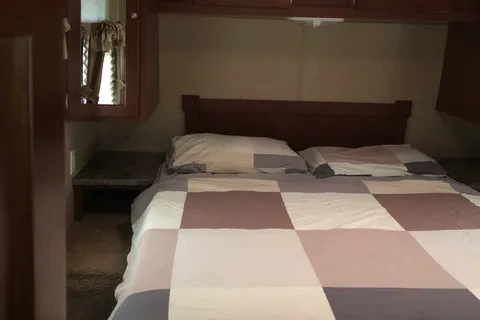 Zinger Crossroads Travel Trailer