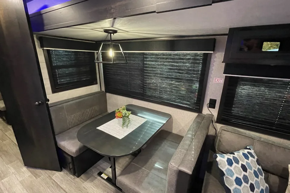 AMAZING + FUN2023 - 2BR (Delivery Available)