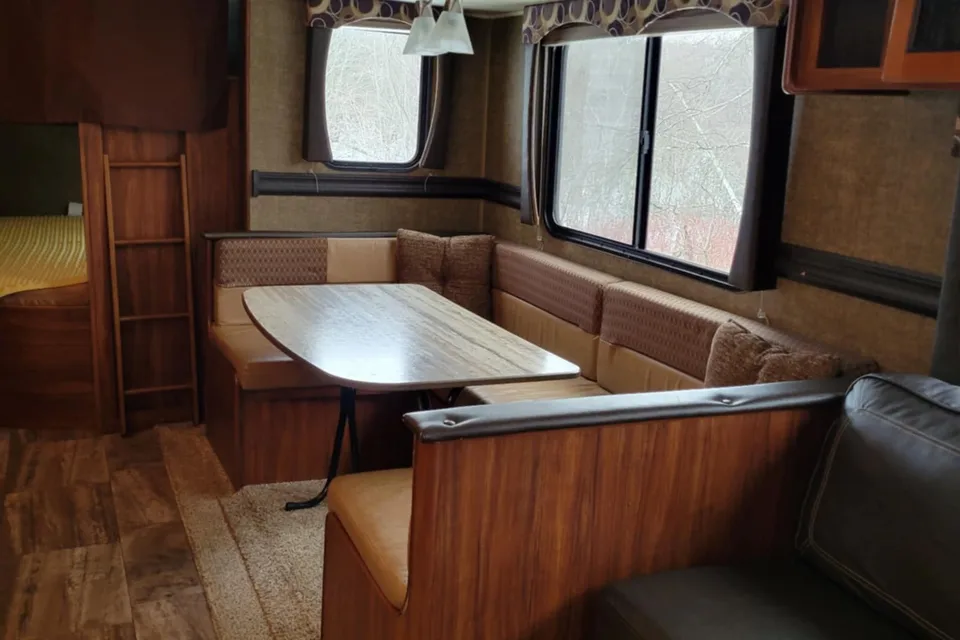 Gordon's Heartland Trail Runner Travel Trailer