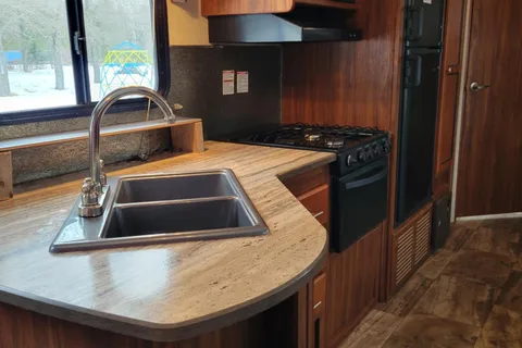 Gordon's Heartland Trail Runner Travel Trailer