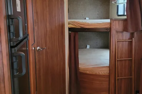 Gordon's Heartland Trail Runner Travel Trailer