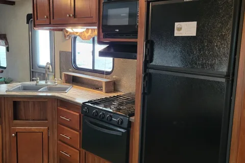 Gordon's Heartland Trail Runner Travel Trailer