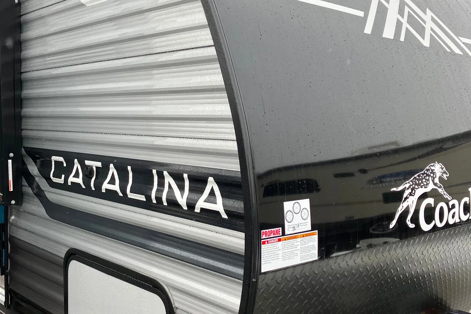 Phong's Coachmen 164BHX Travel Trailer