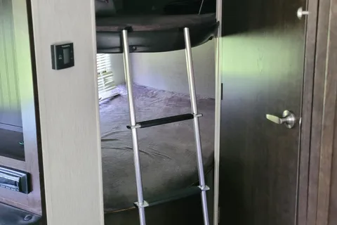 Bruce's Heartland 262BH Travel Trailer