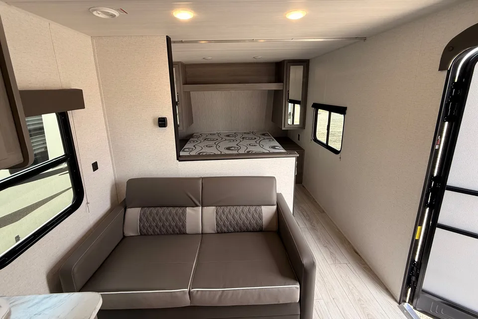 Spacious Family Bunkhouse Trailer – Sleeps 8 | Easy Setup | Delivery Available