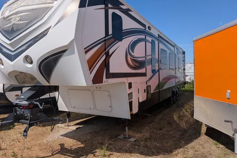 Sean's 5th wheel Keystone Fuzion Toy Hauler