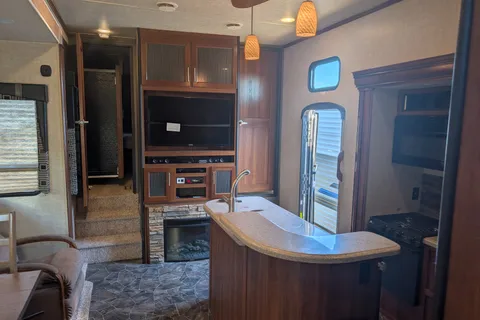 Sean's 5th wheel Keystone Fuzion Toy Hauler