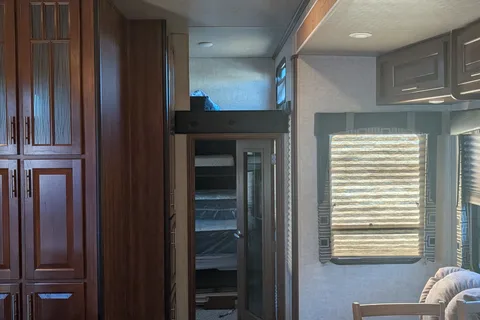 Sean's 5th wheel Keystone Fuzion Toy Hauler