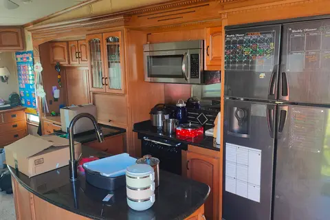 36ft Elite Suites