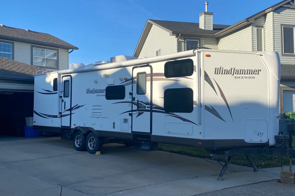 Aaron's Forest River Wind Jammer Travel Trailer