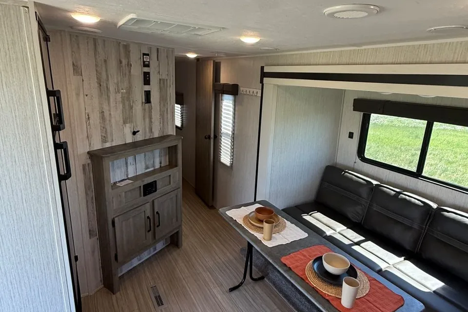 CANYON CRUISER