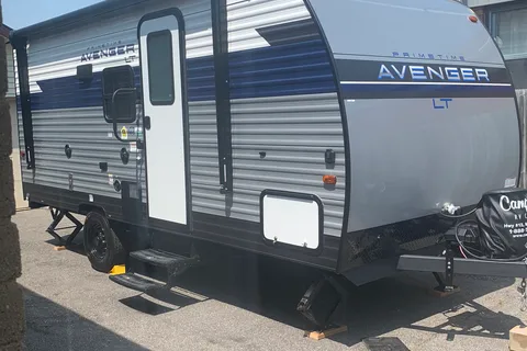 Randie's Travel Lite RV Avenger Travel Trailer