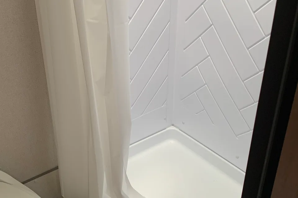 Randie's Travel Lite RV Avenger Travel Trailer