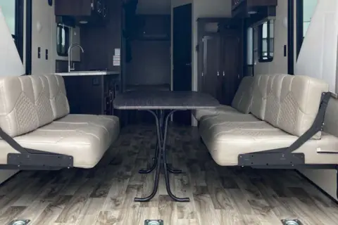 Family friendly Jayco Octane 222 ultra light Toy Hauler