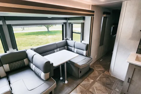 Luxurious 2023  2BR 1-1/2 Bath Trailer