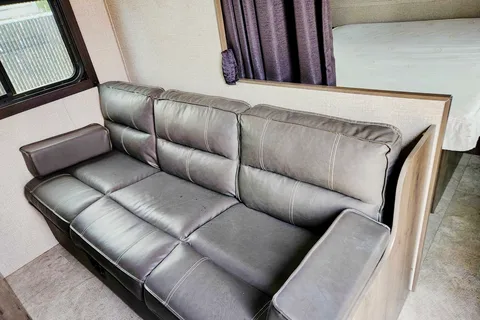 Jobit 's Jayco Jay Flight  Travel Trailer