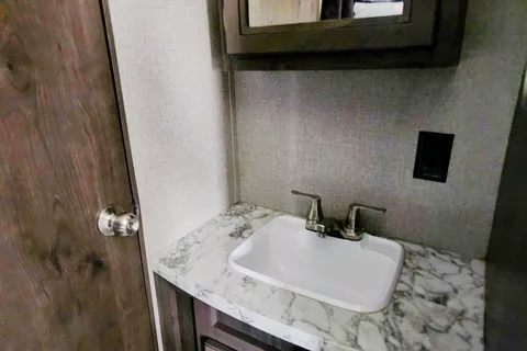 Jobit 's Jayco Jay Flight  Travel Trailer
