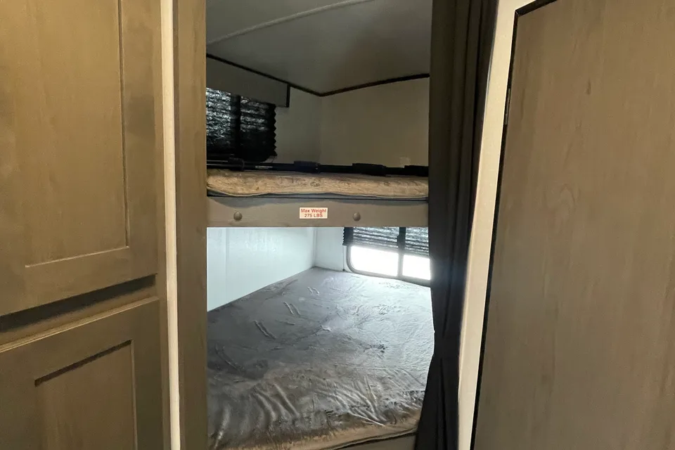 Five Pines-MPG Ultra Lite Travel Trailer