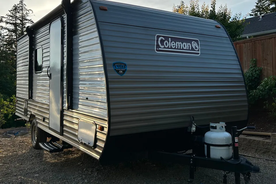 2024 COLEMAN LANTERN LT 17B Travel Trailer