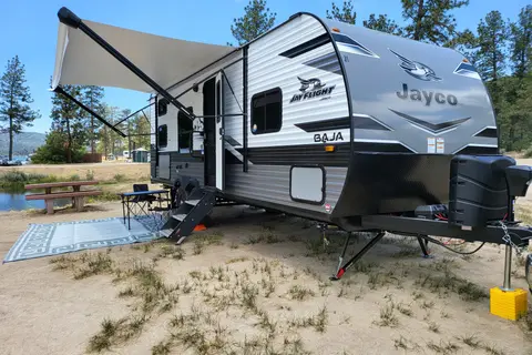 Rv Rentals Way Of Life's Solar! The Jayco Jay Flight SLX 264BHW Baja Edition Travel Trailer J1