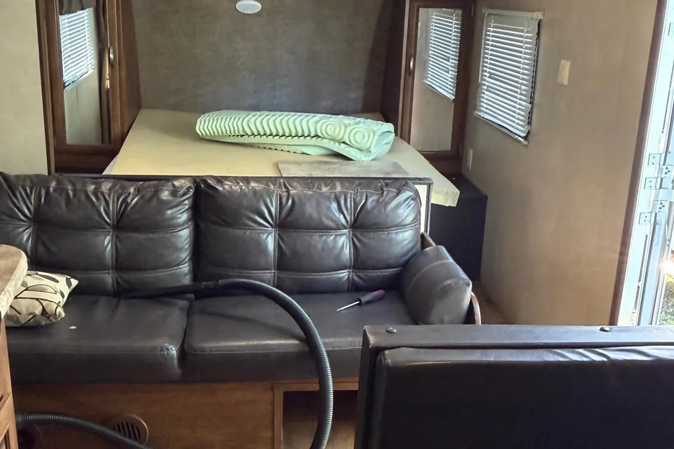 Jeff's Forest River Salem cruise lite Travel Trailer