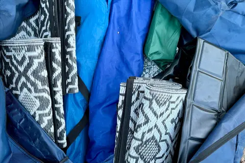 Cozy Teardrop – Fully Stocked Comfort with Shower, Solar & Starlink