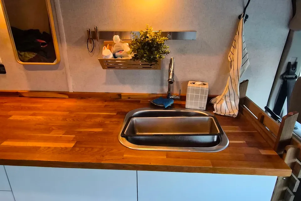 Jamie's Ford Transit Campervan