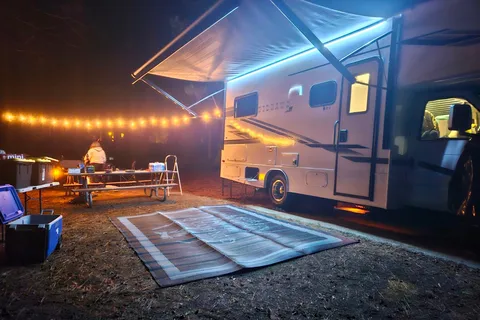 American X-peditions Jayco Redhawlk SE