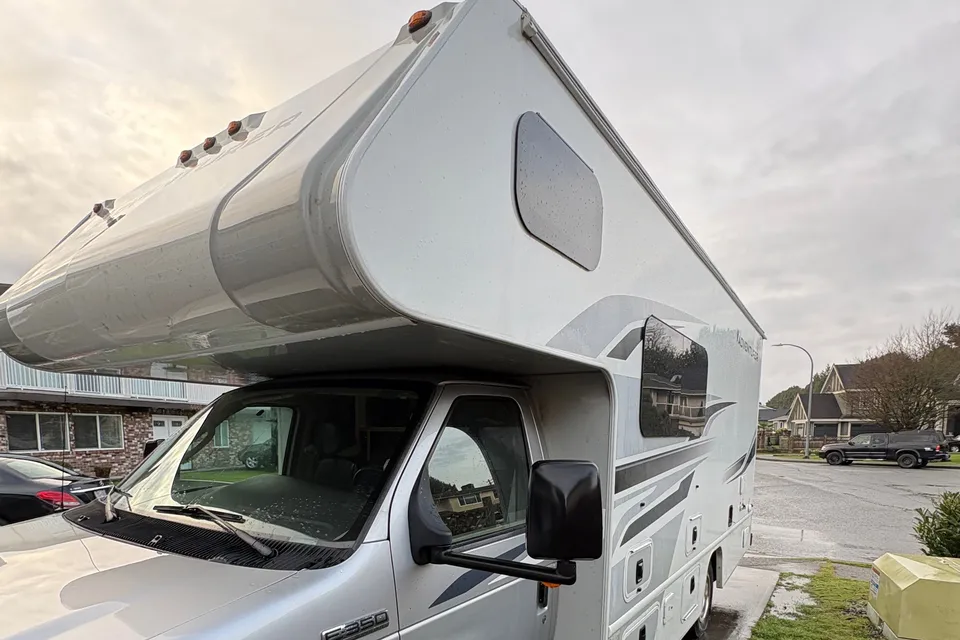 Yatra 2 - Ford Adventurer