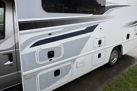 Yatra 2 - Ford Adventurer