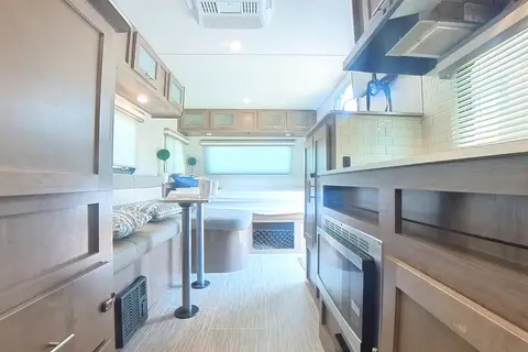 The Last Resort - No Bo 19.7 Travel Trailer