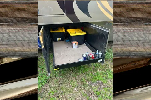 45' Entegra Coach Motorohome