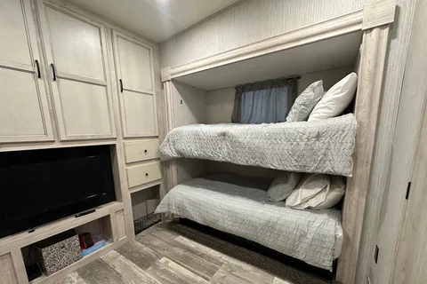 Luxury Camping by the Parker’s